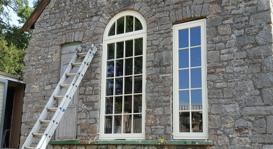 curved top window